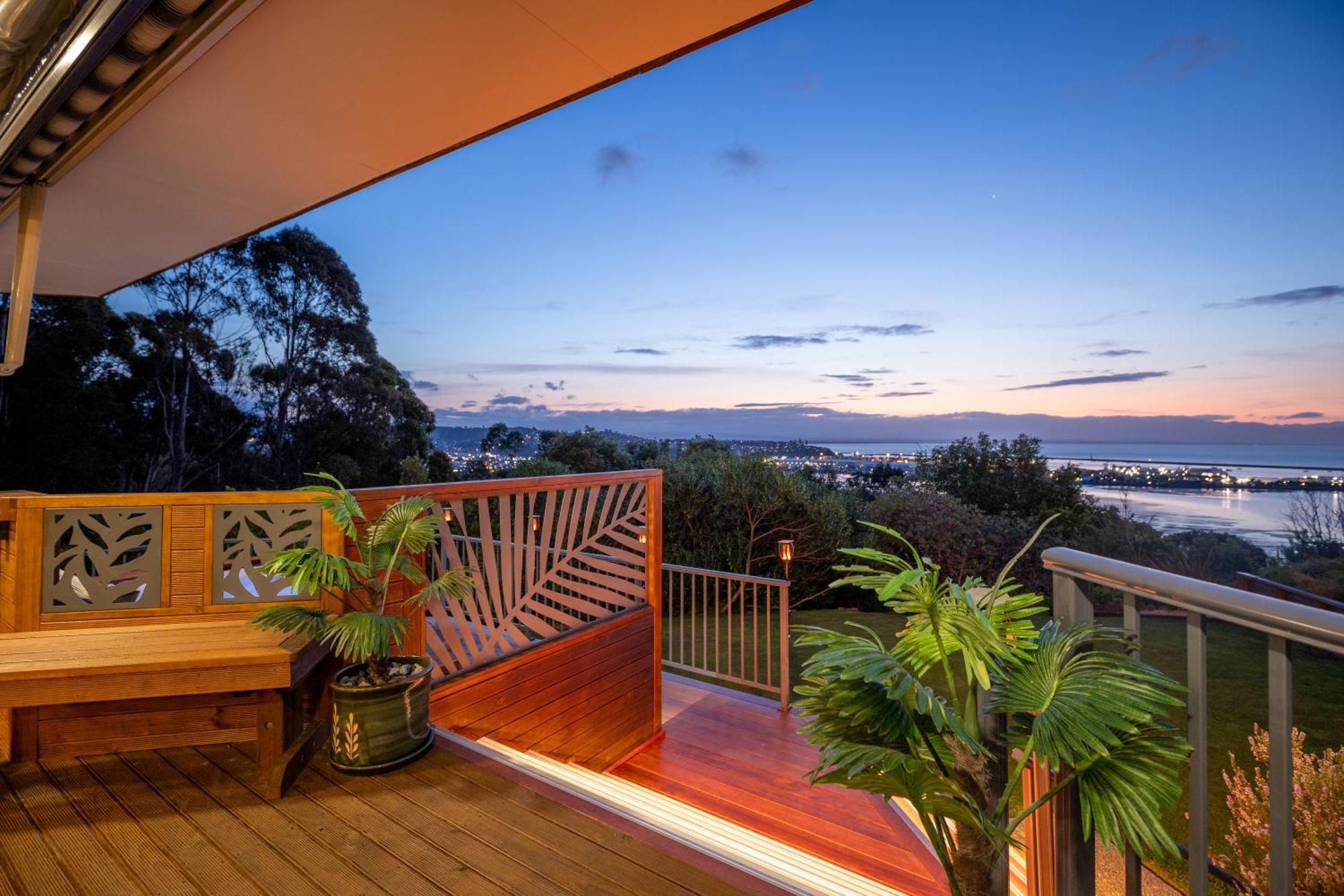 Twin Peaks Luxury Sea View Villa Nelson Eksteriør bilde